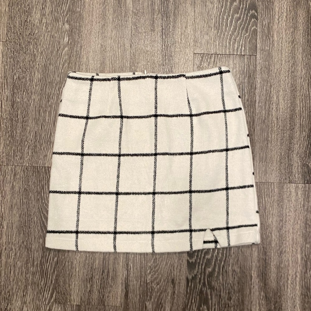 Lulu’s Skirt, Size Medium, NWT